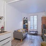 Charming Cozy Apartment Near Gare De L\'Est