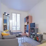 Charming Cozy Apartment Near Gare De L\'Est