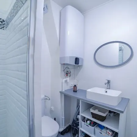 Charming Cozy Near Gare De L'est Appartamento *