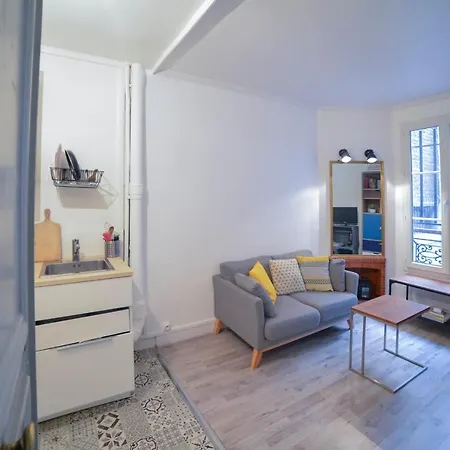 Charming Cozy Near Gare De L'est Appartamento Parigi